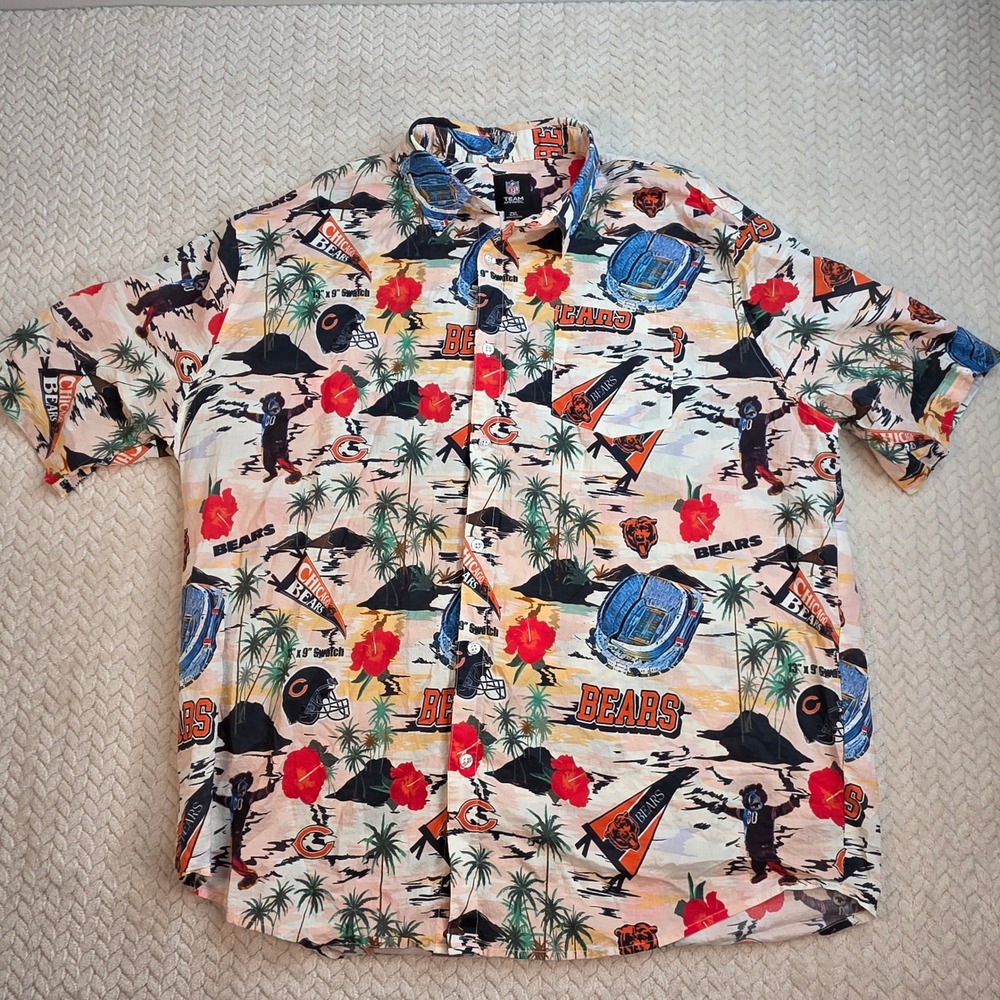 NFL Team Apparel Chicago Bears Hawaiian Shirt Mens 2XL Tropical All Over Print